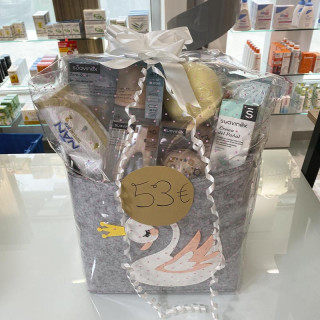 Cesta Personalizada de Bebé Cisne